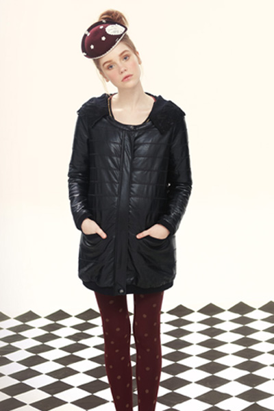 38周黑色中長款棉衣