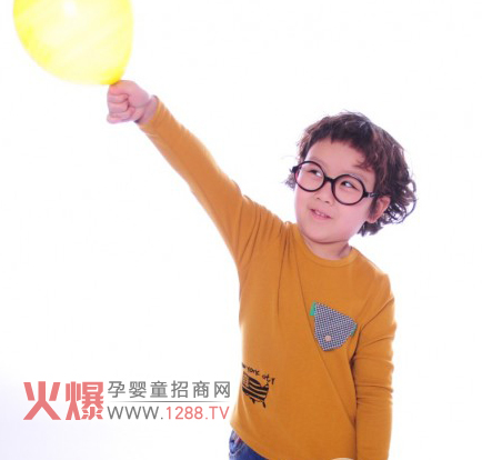 �����n��ͯ�b ����չ�F���ӿɐ۵Ě��|