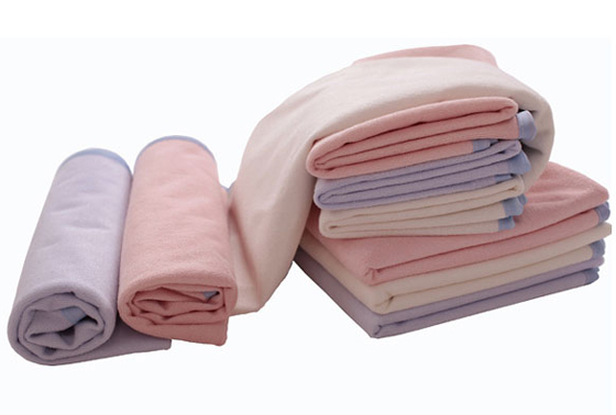 屁屁樂(lè)嬰兒尿墊粉色