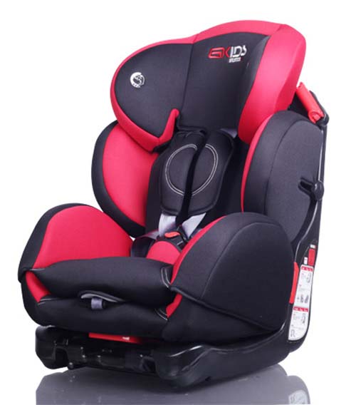 環球娃娃魔力星紅黑色安全座椅