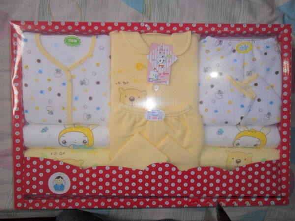 魯寶黃色嬰兒服套裝