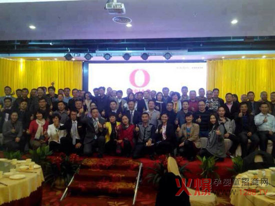 �W�ˋ�ͯ�׌ý��ڷ���߄����̘Iģʽ�l��������]Ļ