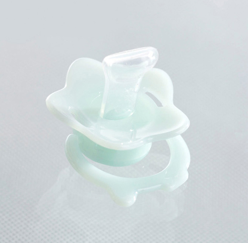KUNKUN淺藍色安撫奶嘴(梅花型姆指奶嘴)