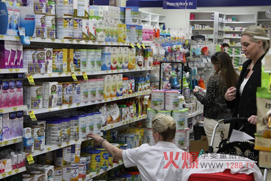 �ʼҰļ~�̷��M�v���޸߶�ˎ��ͬ���N��