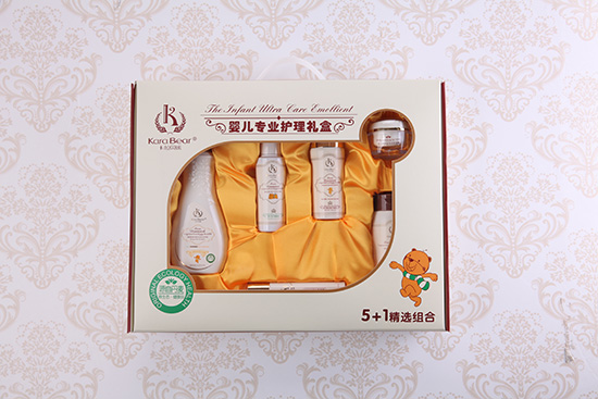 卡拉貝熊嬰兒專業護理盒