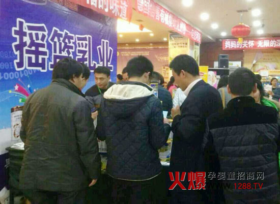 �u�@����Ԫ�ٳ��l��һ�еȴ�ֻ��������Ěw��