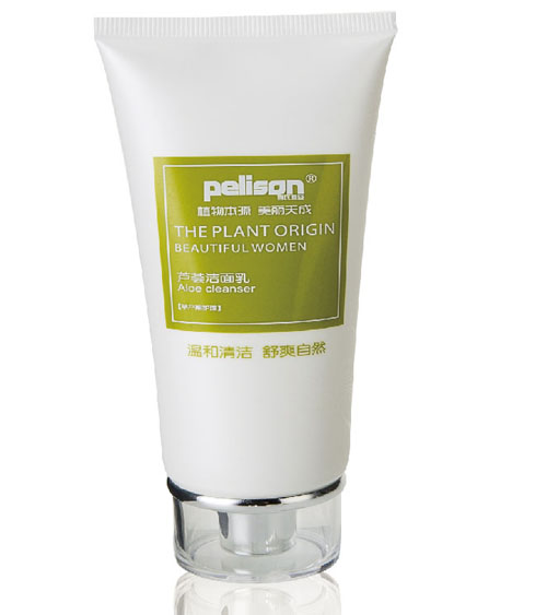 百氏利臣蘆薈潔面乳