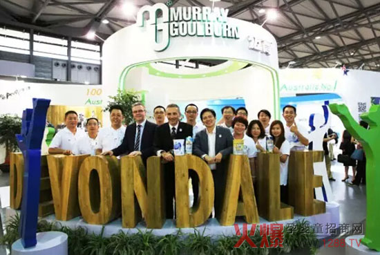 �~����I�������A��չ���_��������