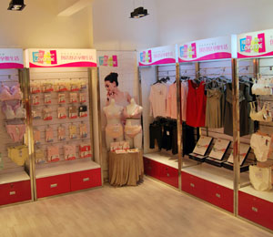 肯勒芳品牌店店面展示