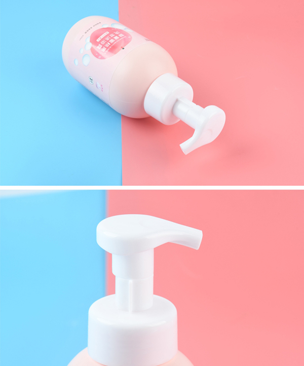 小嬰奇嬰童蜜桃果洗發沐浴露 (5).jpg