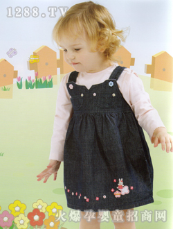 ���޹Ⱥ�ɫ�냺ȹ