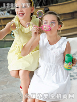 �����ȵ�Ůͯ�B��ȹ