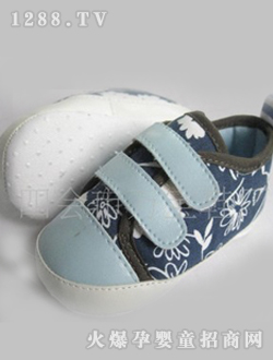 ��{ɫ���y�냺�W��Ь