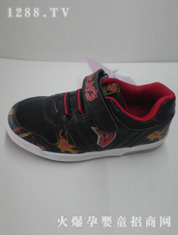 ��؈֮����ɫ���eЬ