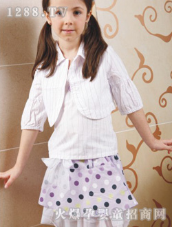 �gЦ�~(y��)��ɫС�������b