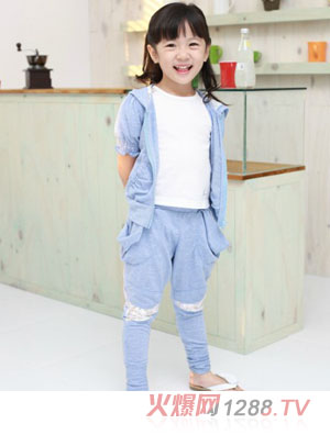 ���������{(l��n)ɫ�\(y��n)�����b