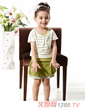 ��������Ůͯ��ȹ