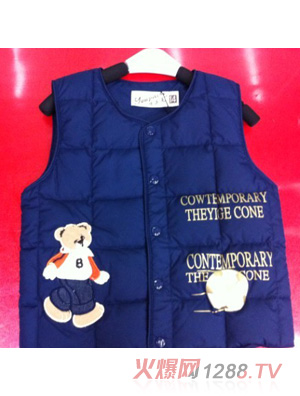 �냺��q�R�����{ɫ