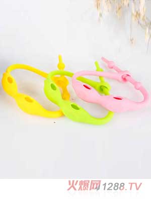 �L�Z���v��ɫ����Ȧ